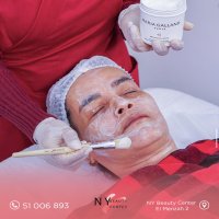 Soin Hydrafacial + Soin des mains + Vernis Permanent